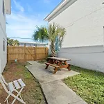New! Coastal Cove! Dog Friendly, Free Activities Included!