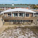Coconut Beach House B