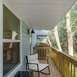 Tortuga Cove 1028