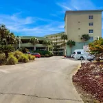Waters Edge 316