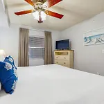 Pelican Isle 409
