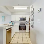 Pelican Isle 409