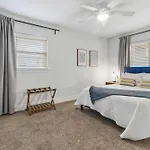 4Br W Private Pool & Fire Pit - 2 Mi To Beach