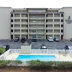 Emerald Towers West 1006 - Breezy Beachcomber