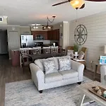Island Princess 610