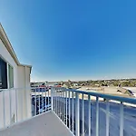 Aqua Villa #401