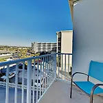 Aqua Villa #401