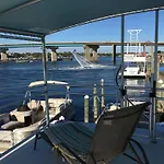 Island Houseboat