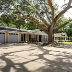 Elliott Point Vacation Home