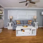 Elliott Point Vacation Home