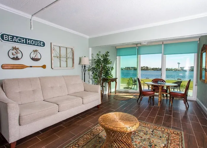 Sea Palm Condos 5E