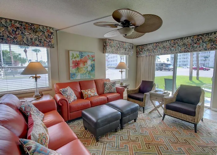 El Matador 110 - Ground Floor Unit With Easy Walk To The Beach!