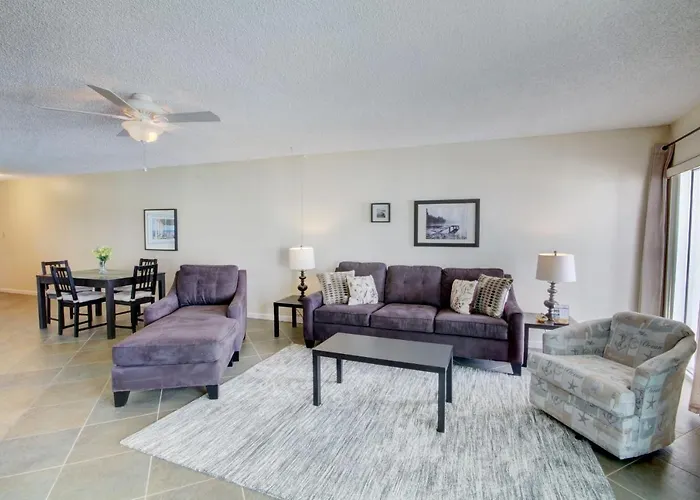 El Matador 354 - Gulf Front With Beautiful Views Of The Gulf And Pool