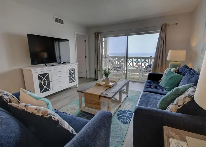 El Matador 457 - Gulf Front With Beautiful Views Of The Gulf And Pool