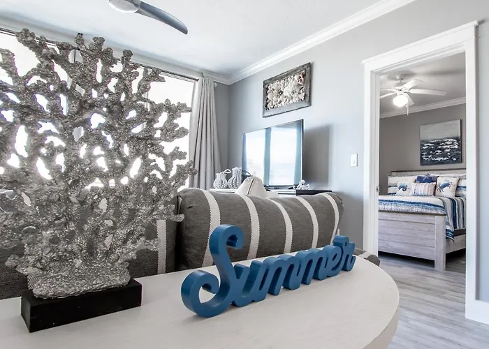 Fantastic 2 Bedroom Premium Waterscape A513 The Octopus Garden