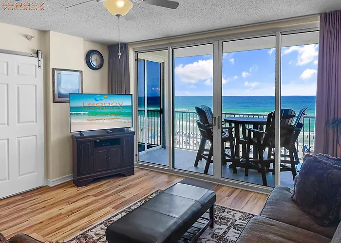 3 Bedroom Beachfront - Popular Dates Available!