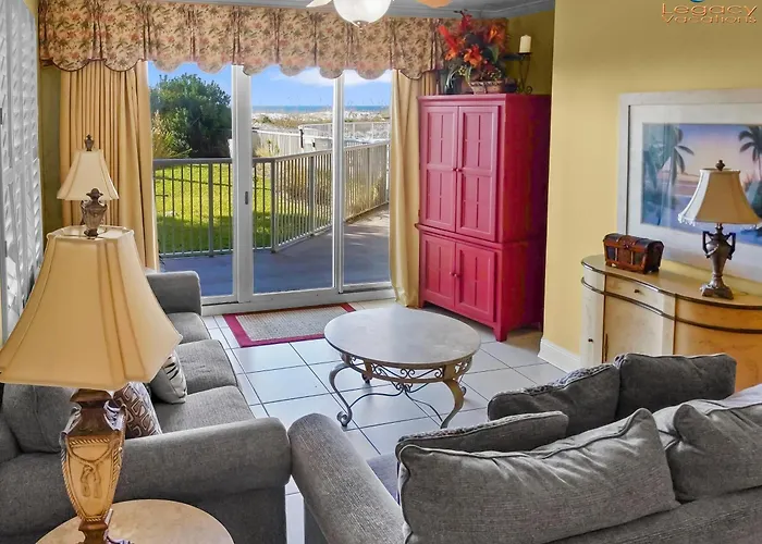 Smp 101 - 3 Bedroom Bchfront Poolside Condo - Sleeps 9!