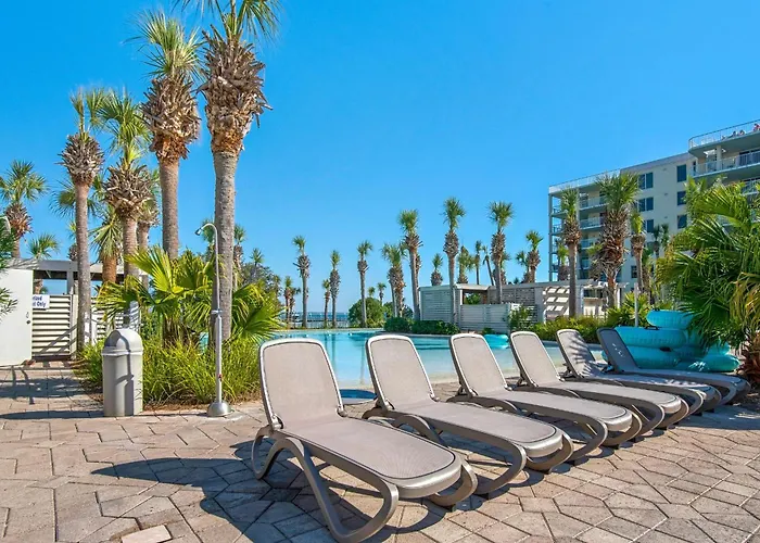 Destin West L7