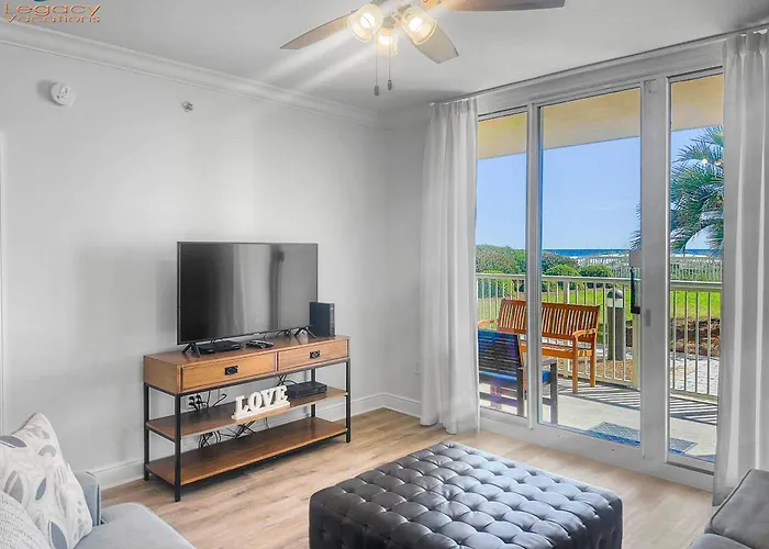 Az 102- 4Bd Gulf Front Condo-3 Kings -1 Queen Bed!