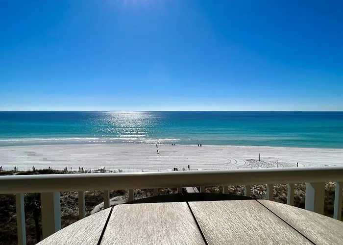 Gorgeous Dolphin Delight 616, Penthouse, Free Activities Included!