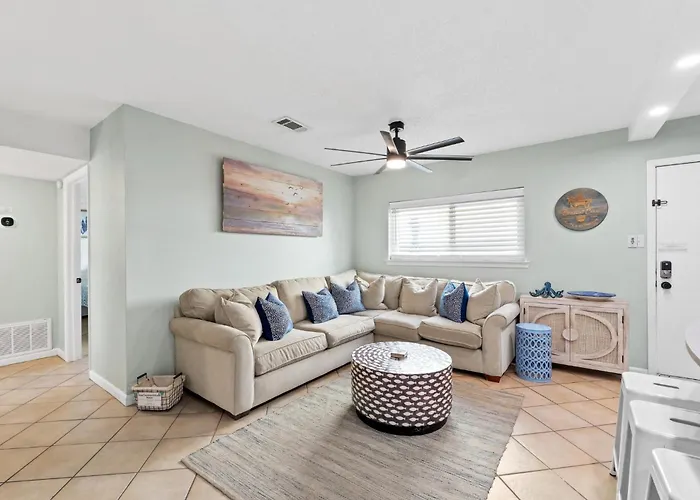 New! Coastal Cove! Dog Friendly, Free Activities Included!