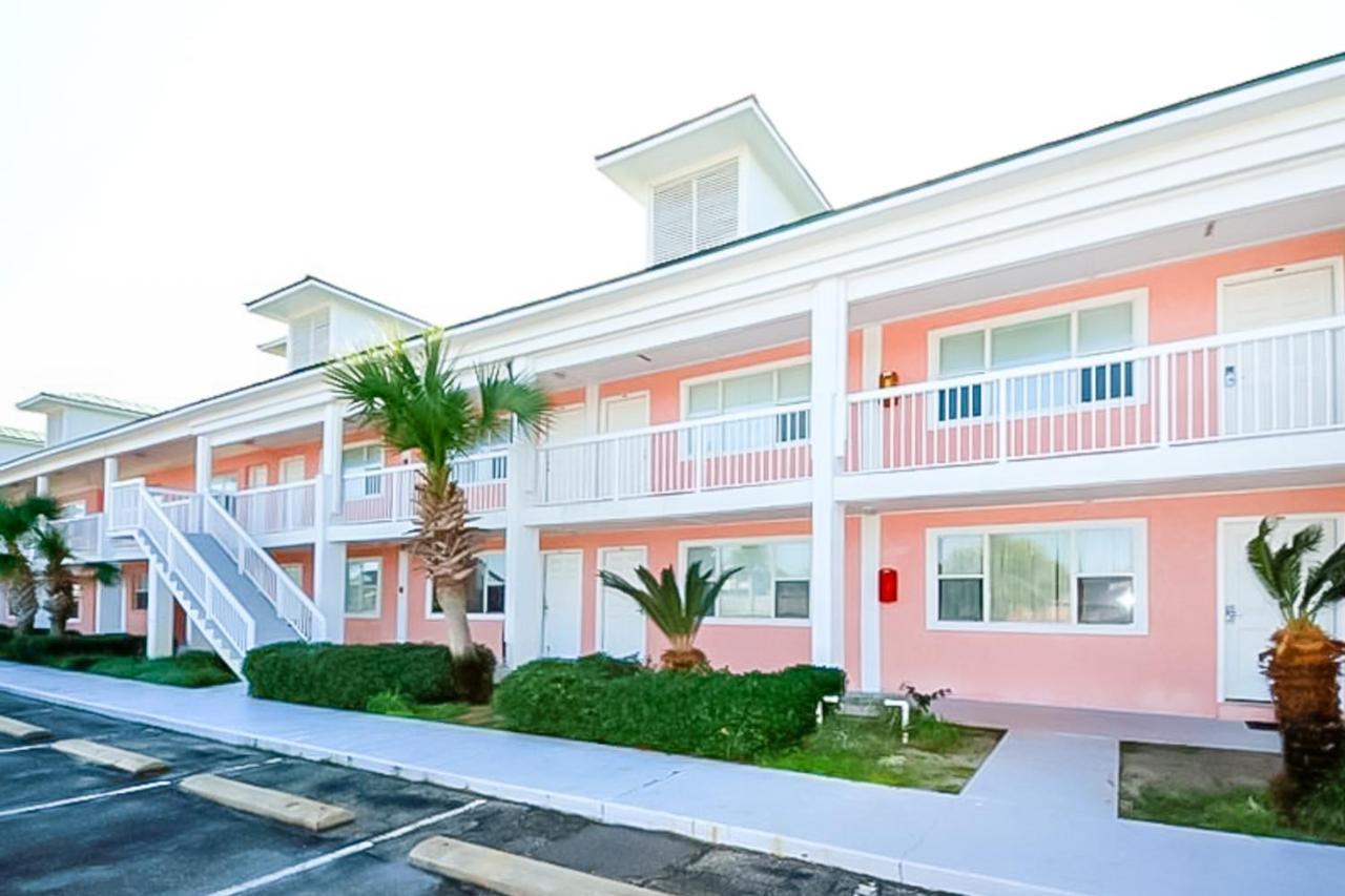 Apartment Tropical Isle #205 *