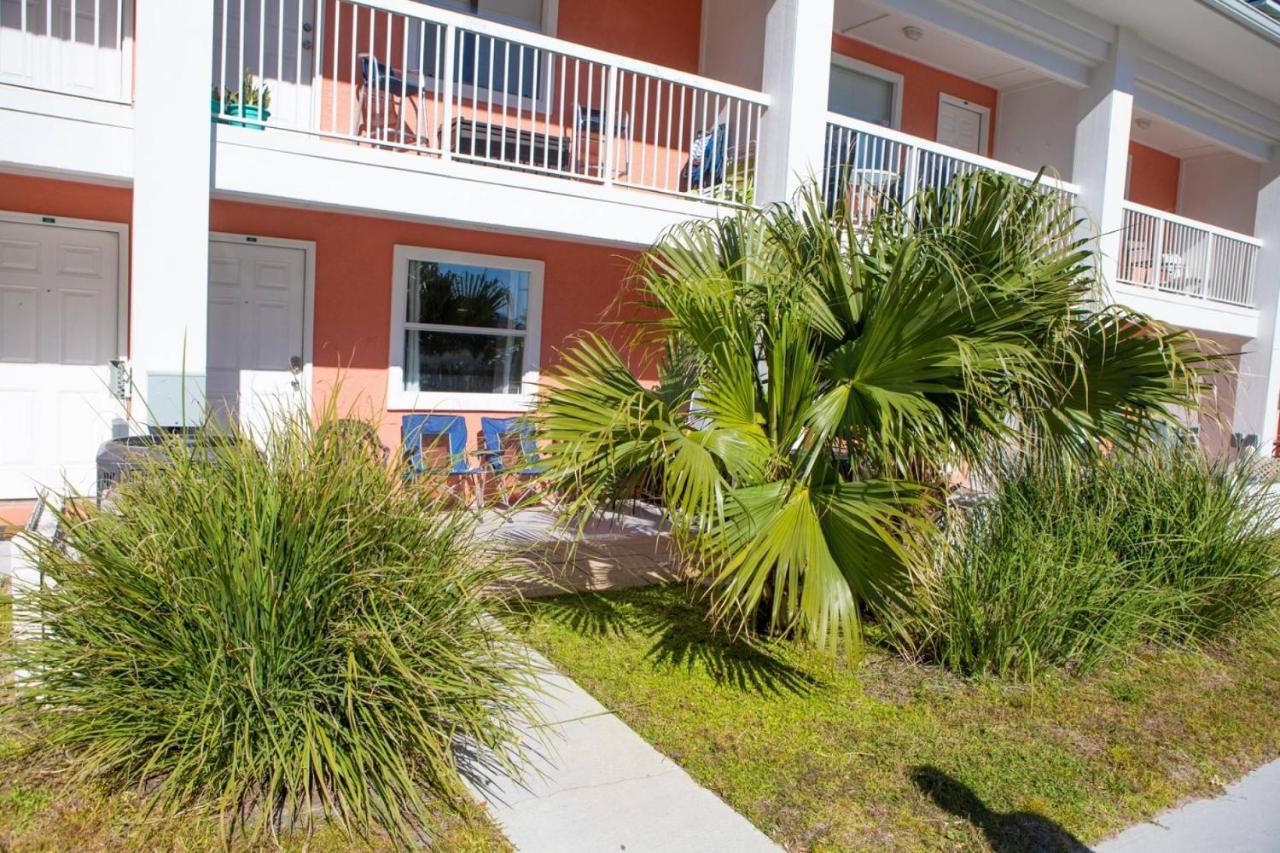 Tropical Isle #112 * Fort Walton Beach