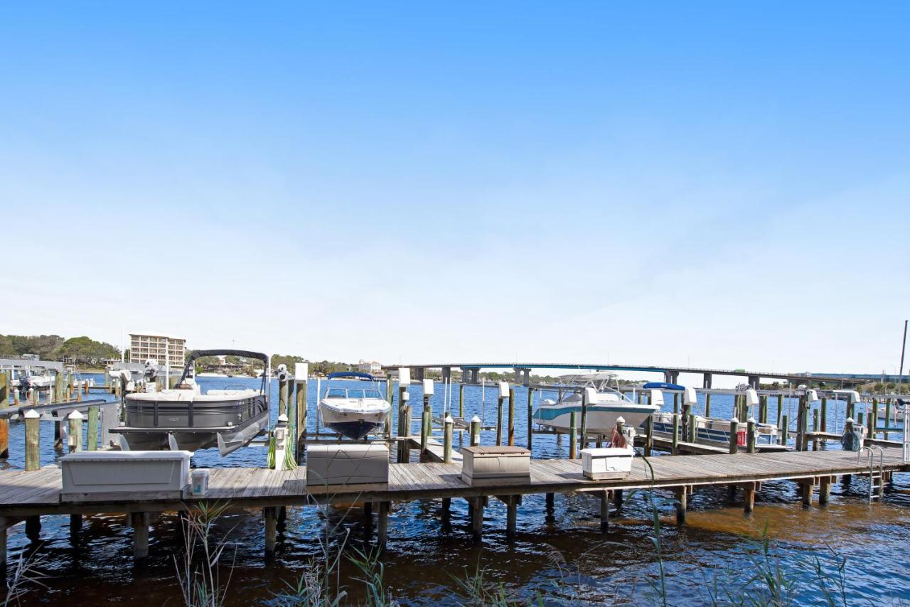 Holiday home Palm Court Yacht Club