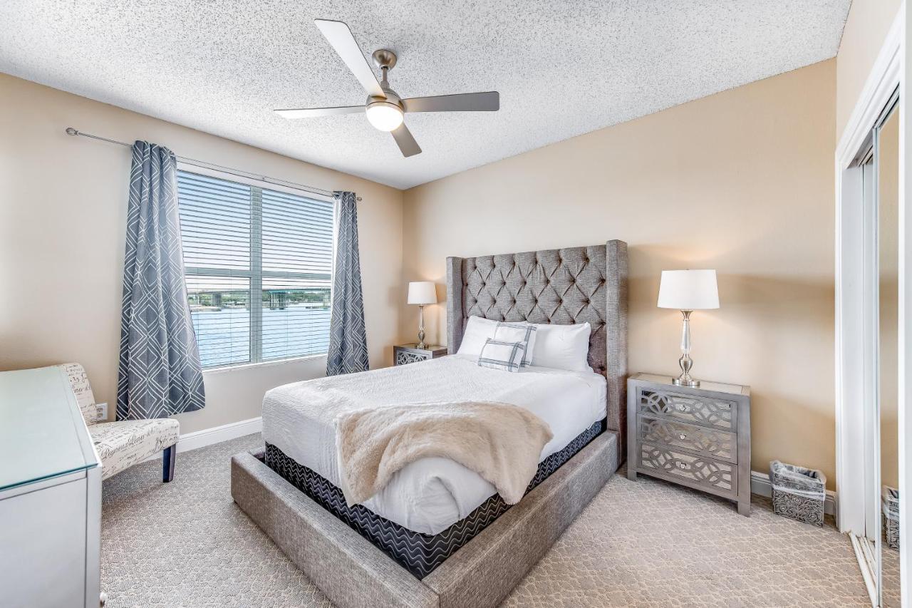 Holiday home Palm Court Yacht Club