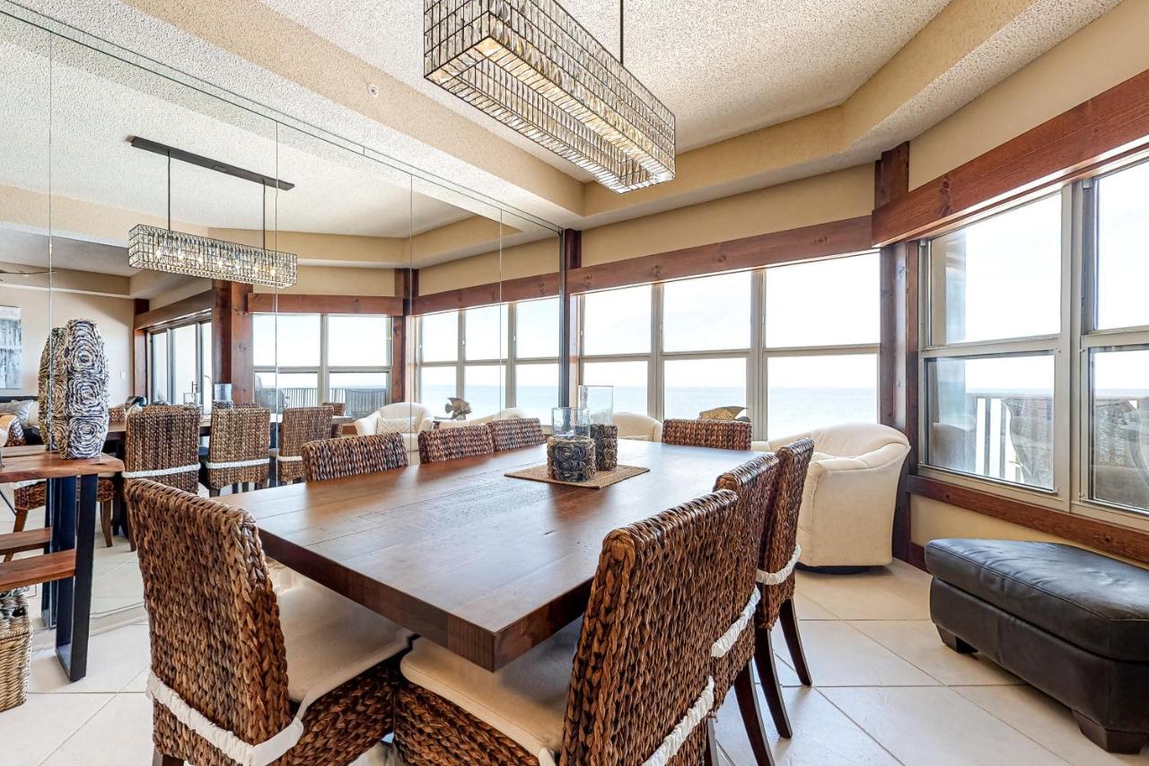 Emerald Towers West Penthouse 6002 Apartment *