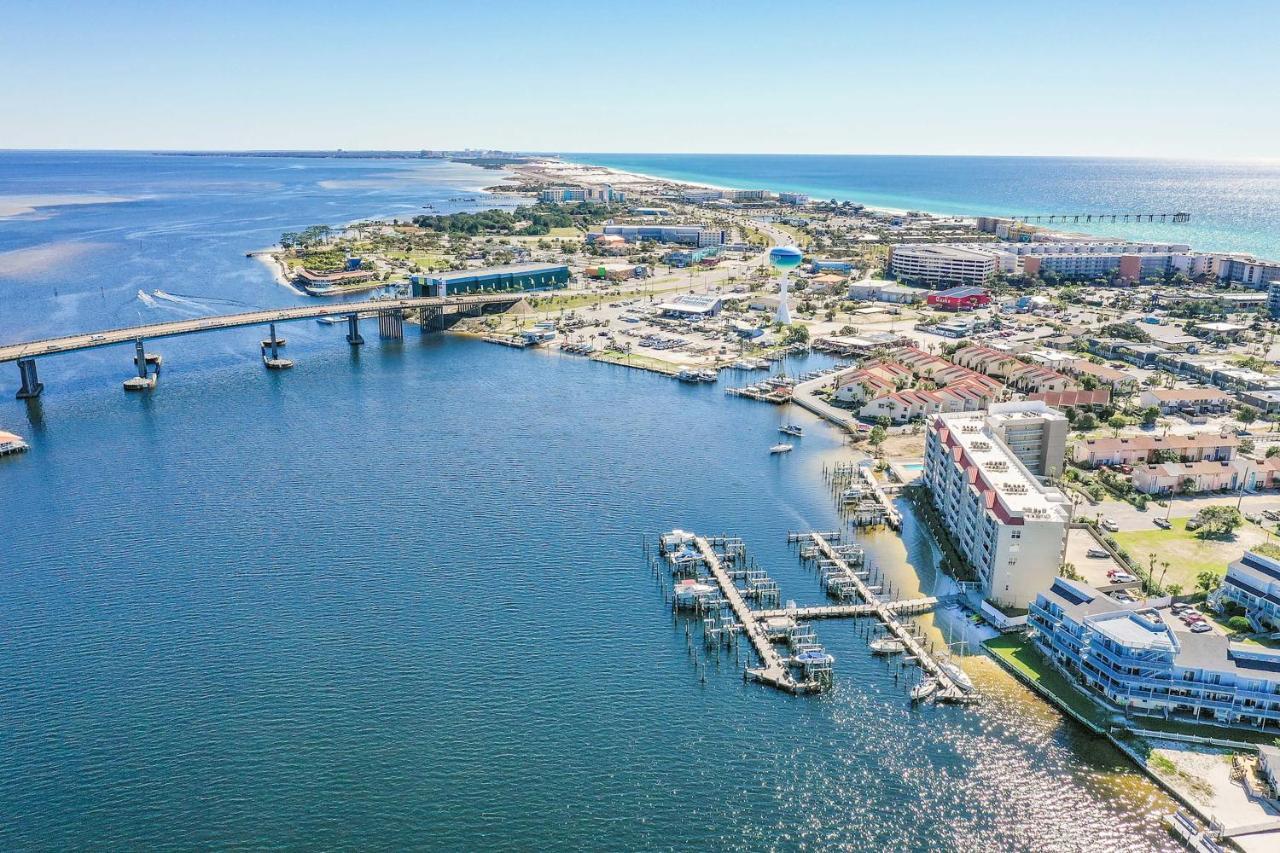 Okaloosa Island Escape Bayfront Near