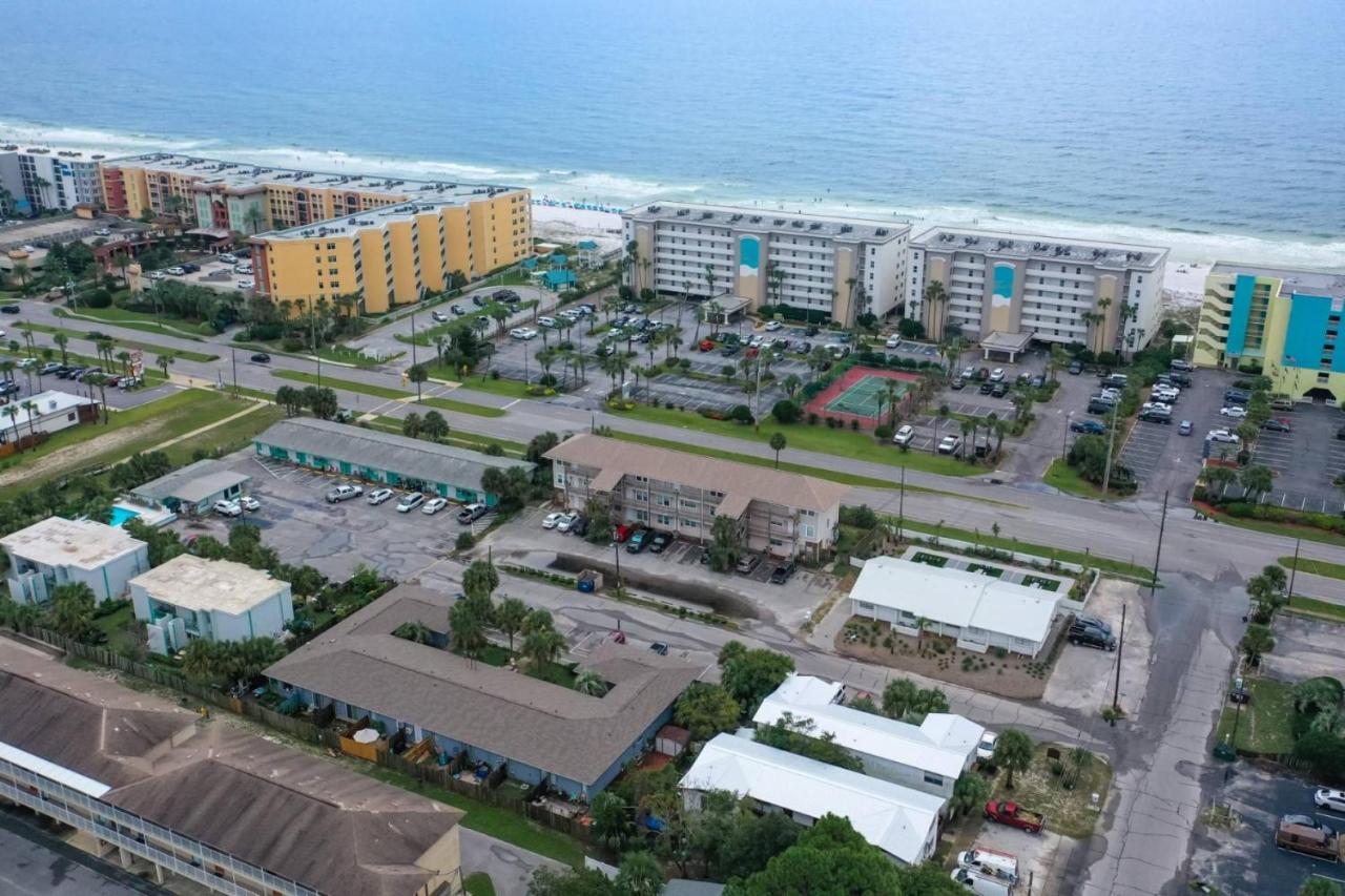 Gulf Winds Unit 5 Holiday home
