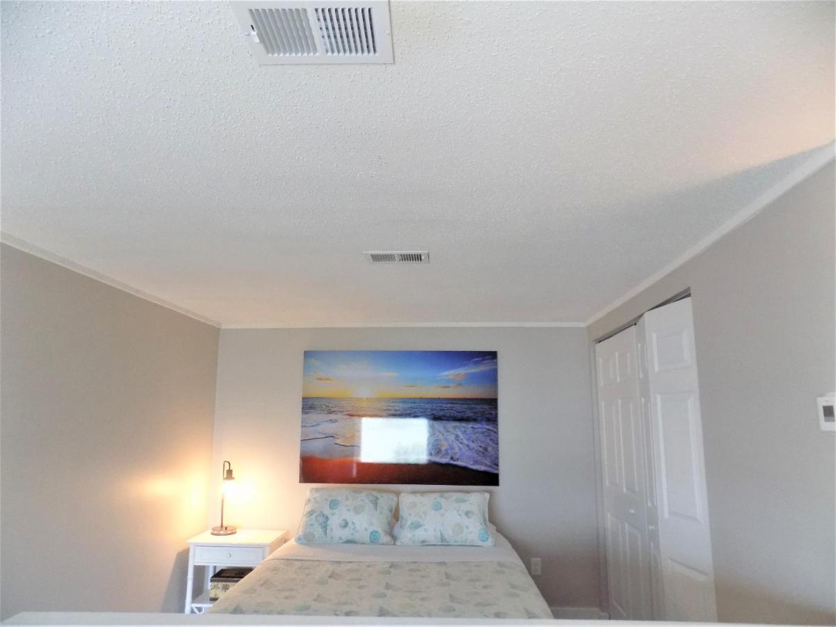 Tan Lines And Island Time Apartment Fort Walton Beach