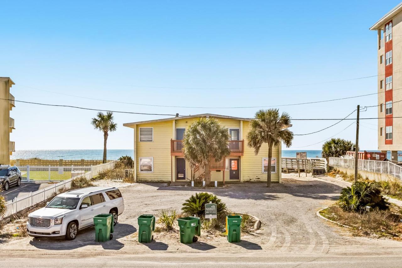 Apartment Tropical Isle #205
