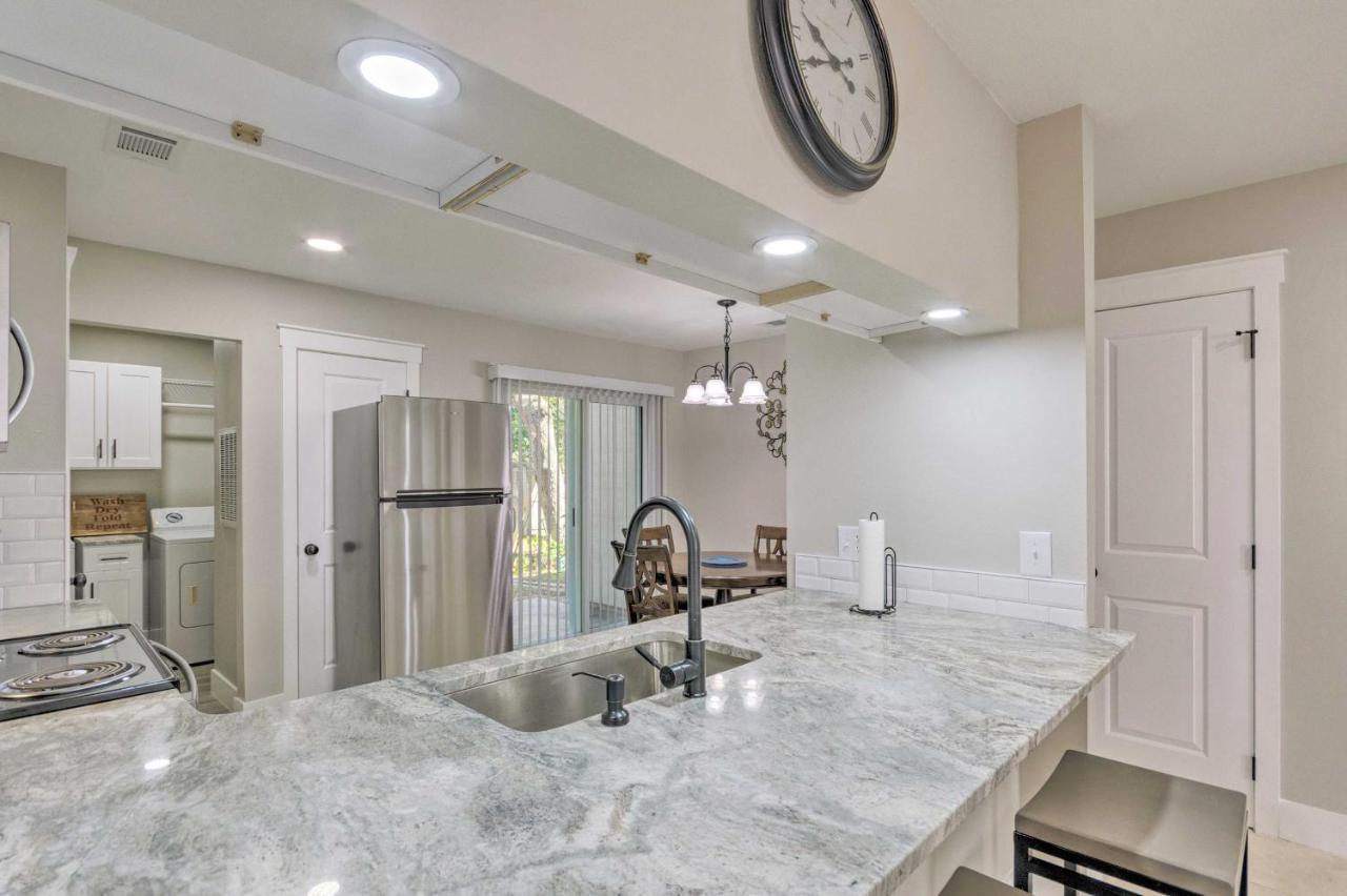 Holiday home Walton Townhome Less Than 3 Mi To The Beach! *