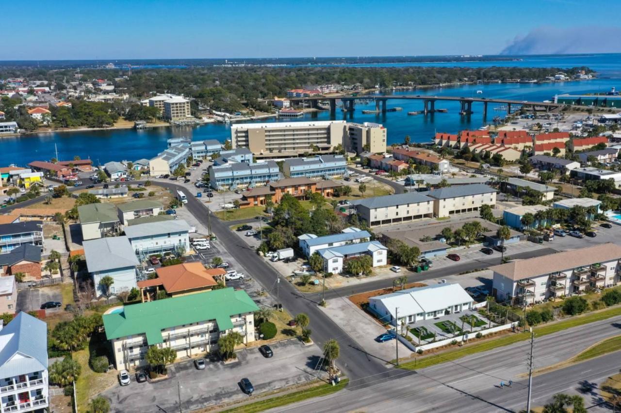 375 Bluefish Unit 303 * Fort Walton Beach