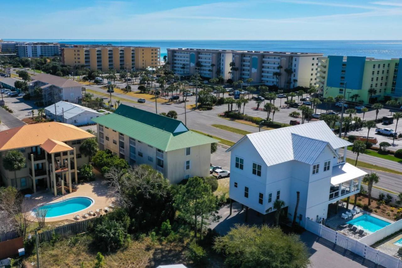 375 Bluefish Unit 303 Holiday home