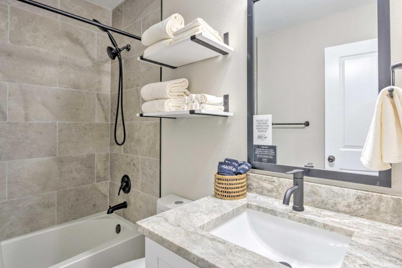 Walton Townhome Less Than 3 Mi To The Beach! Fort Walton Beach