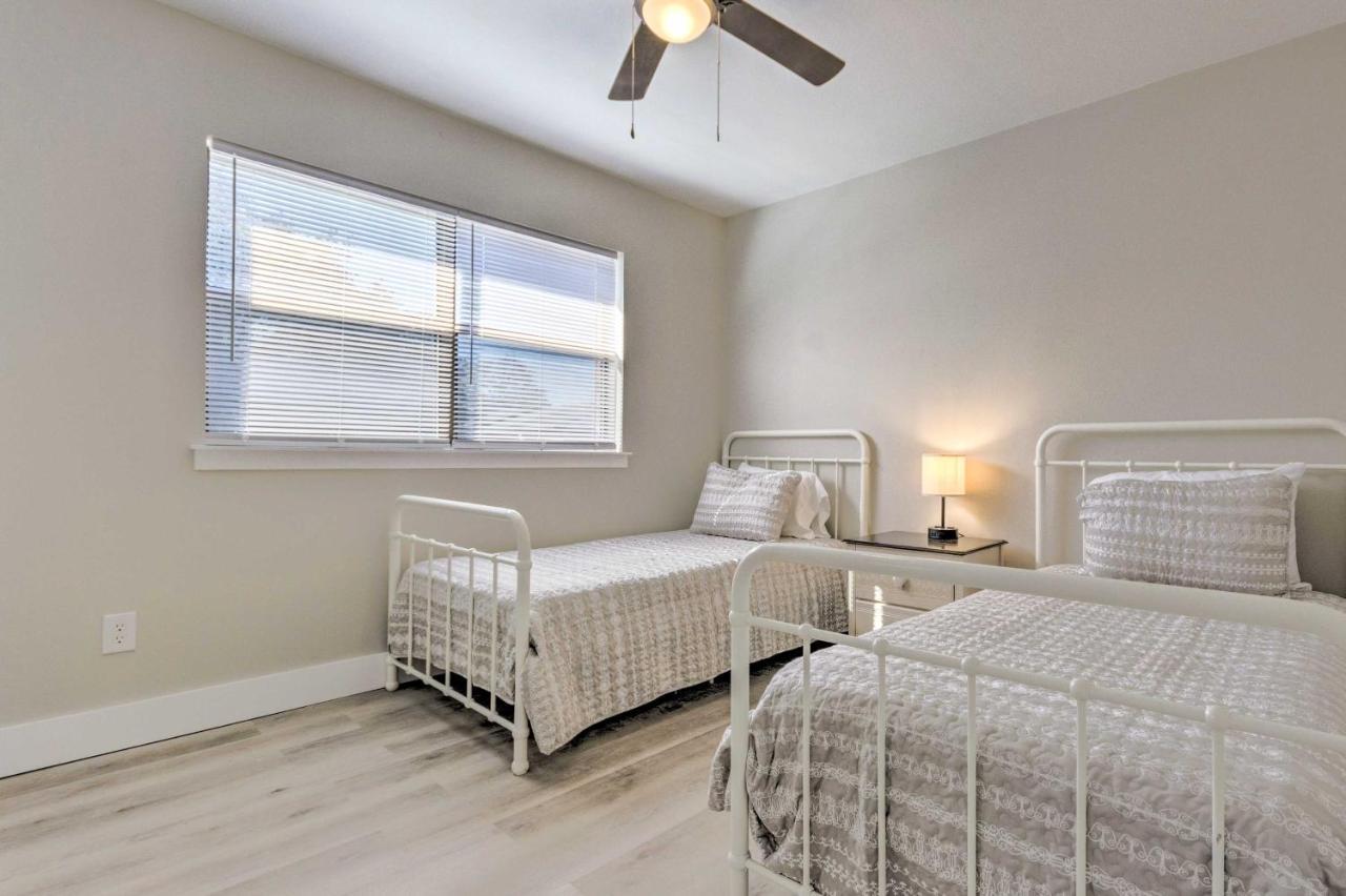 Holiday home Walton Townhome Less Than 3 Mi To The Beach!
