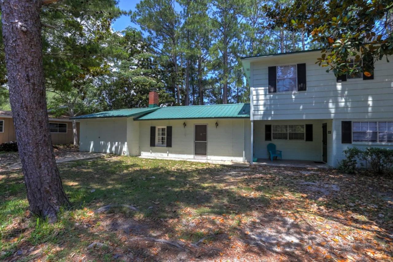 421 Eastview Drive Holiday home