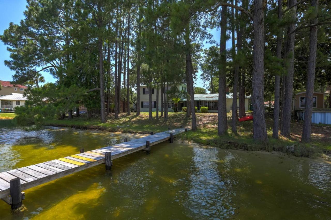 421 Eastview Drive *