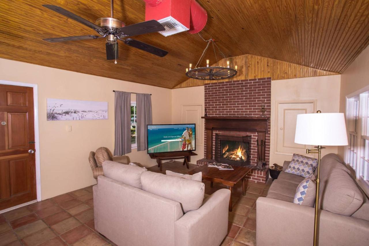 421 Eastview Drive Holiday home