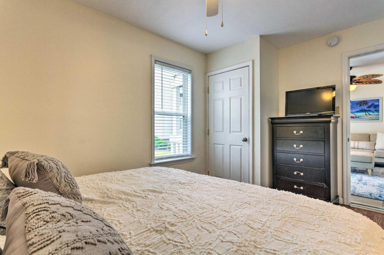 Apartment Walton Walk To Local Beach! *