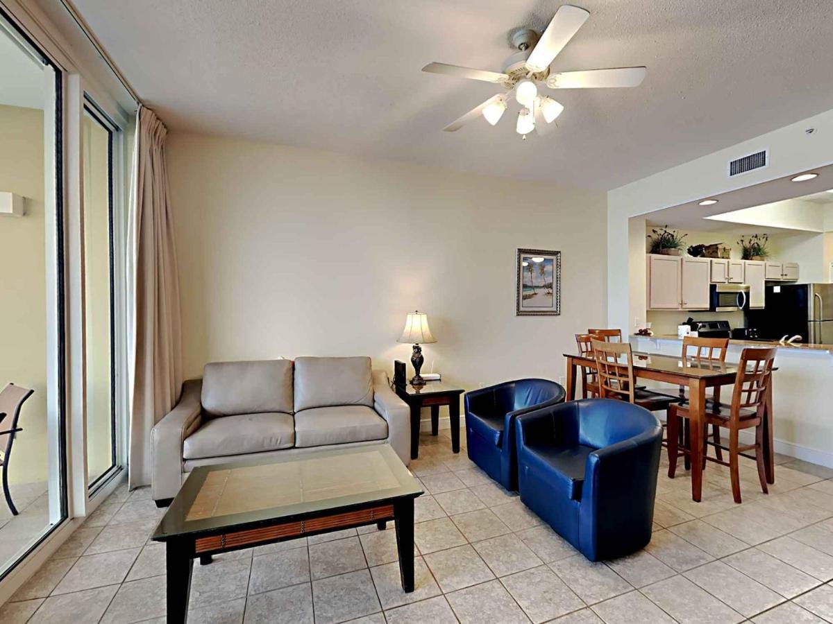 Apartment Amazing In Walton With Heated Swimming Pool, Outdoor Swimming Pool And 3 Bedrooms