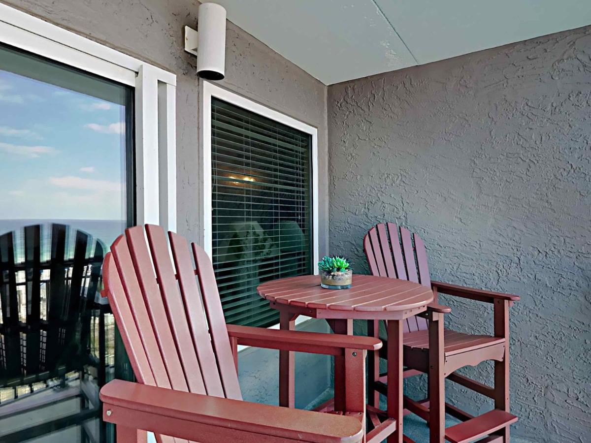 Island Echos #3k Apartment