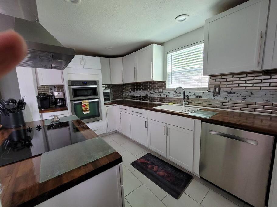 Dream House With Capacity Of 23 People * Fort Walton Beach