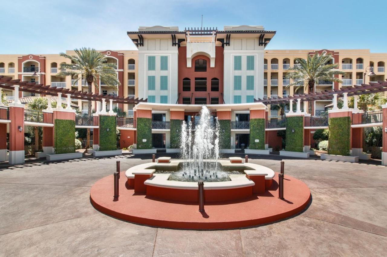 Hotel Azure II *