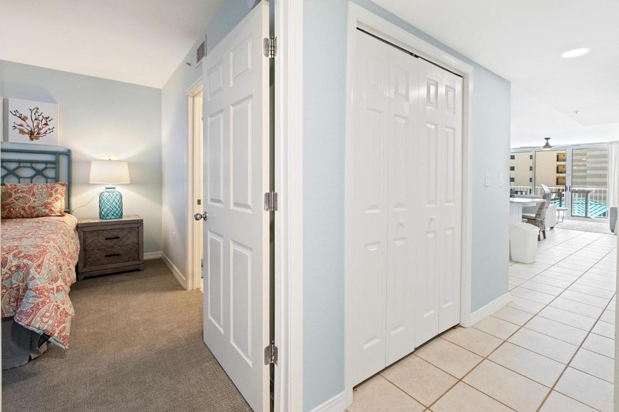 Apartment Island Princess 317 *