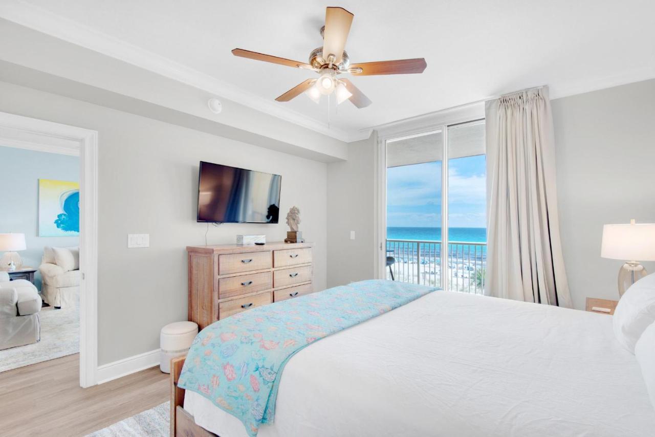 Azure #407 Holiday home