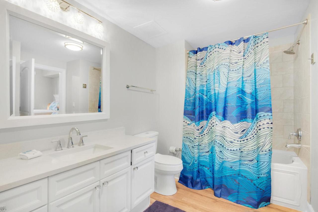 Holiday home Azure #407